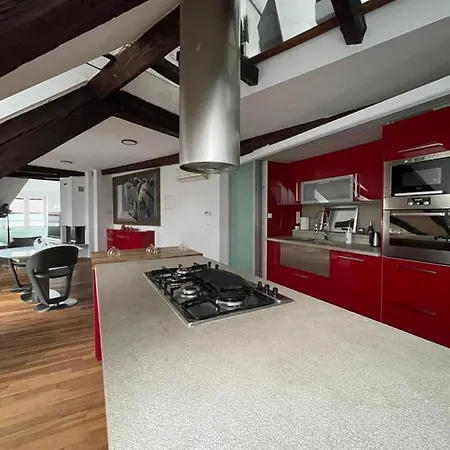 Ab - Breg アパート リュブリャナ